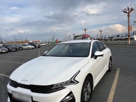 Kia K5, 2021
