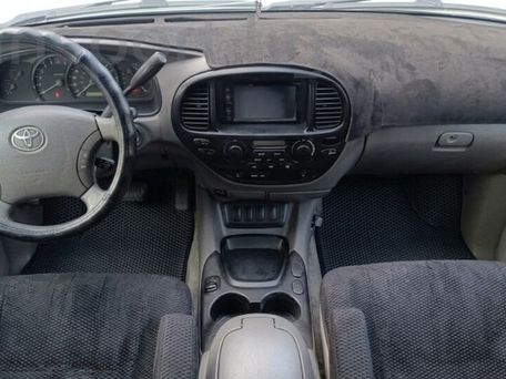 Toyota Sequoia, 2004 — сүрөт 7