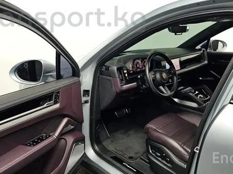 Porsche Cayenne, 2024 — 照片 9