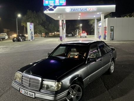 Mercedes-Benz W124, 1990 — сүрөт 3