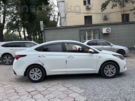 Hyundai Solaris, 2017 — 照片 3