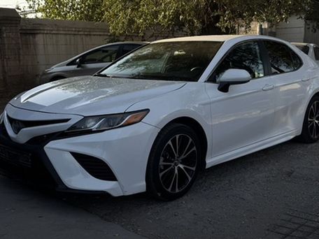 Toyota Camry, 2019 — фото 2