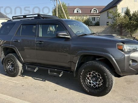 Toyota 4Runner, 2018 — photo 4
