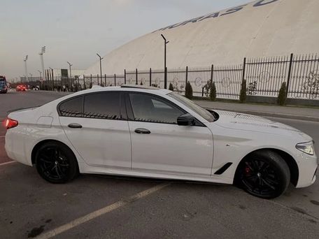 BMW 5 серии, 2018 — photo 3