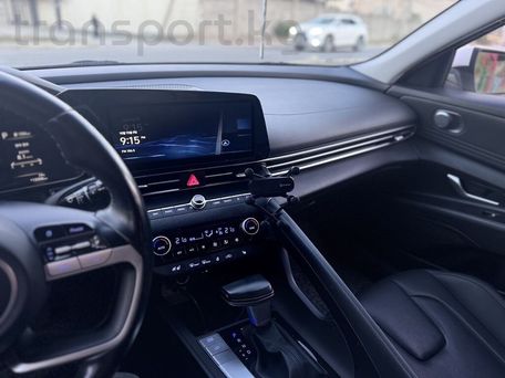 Hyundai Elantra, 2020 — сүрөт 11