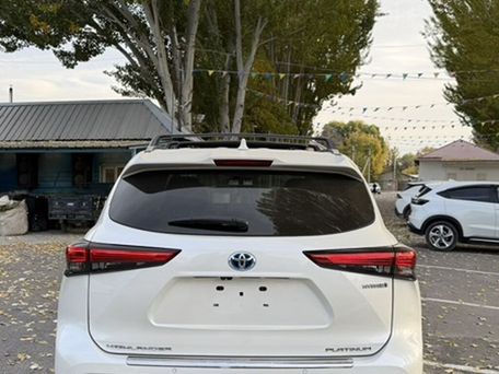 Toyota Highlander, 2021 — сүрөт 4