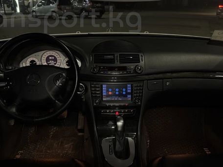 Mercedes-Benz E-Class, 2004 — photo 6