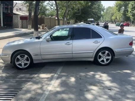 Mercedes-Benz E-Class, 2000 — photo 5