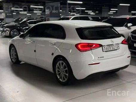 Mercedes-Benz A-Класс, 2020 — 照片 4