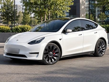 Tesla Model Y, 2020