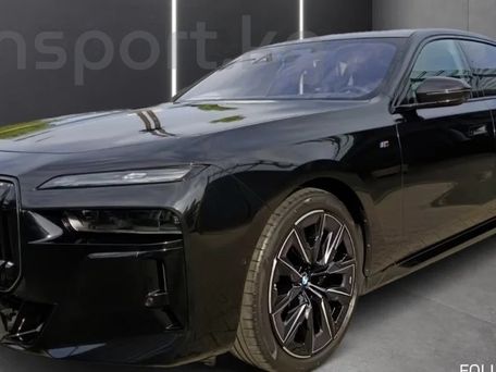 BMW 7 серии, 2023 — фото 1