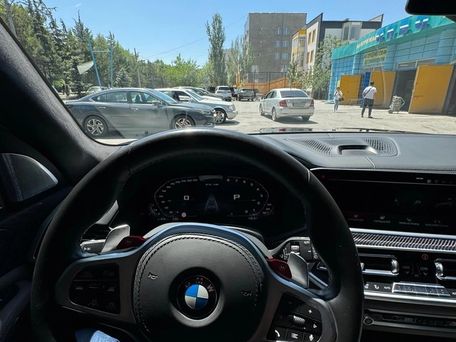 BMW X5 M, 2022 — 照片 6