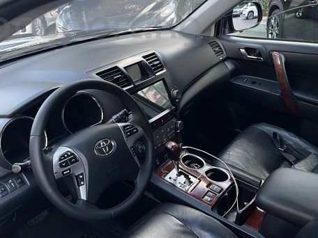 Toyota Highlander, 2010 — photo 8