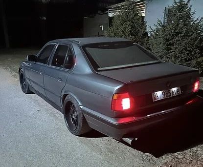 BMW 5 серии, 1992 — 照片 2