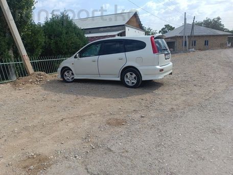 Honda Stream, 2001 — photo 2