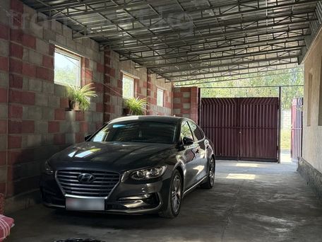 Hyundai Grandeur, 2017 — фото 1