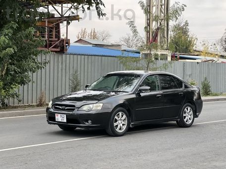 Subaru Legacy, 2004 — 照片 3