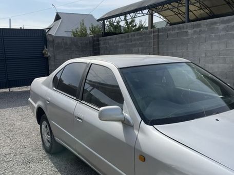 Toyota Camry, 1997 — 照片 1