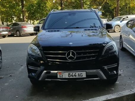 Mercedes-Benz M-Класс, 2013 — сүрөт 1