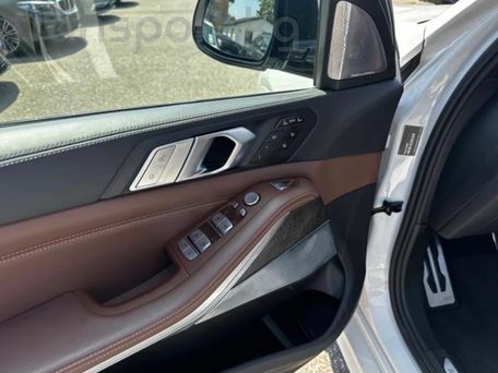 BMW X7, 2020 — photo 9