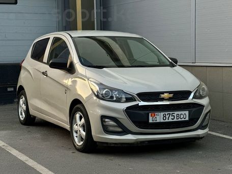 Chevrolet Spark, 2018 — 照片 1