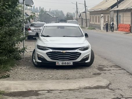 Chevrolet Malibu, 2016 — 照片 1