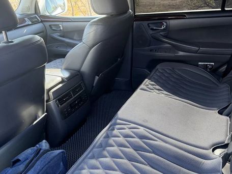 Lexus LX, 2010 — photo 7