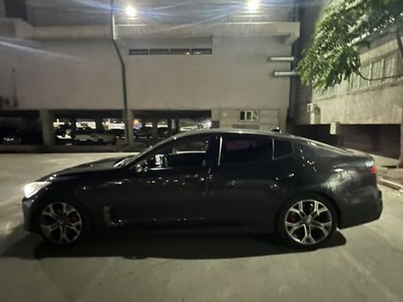 Kia Stinger, 2018 — photo 4