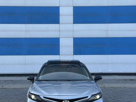 Toyota Camry, 2018 — сүрөт 3