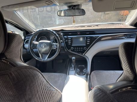 Toyota Camry, 2018 — сүрөт 13