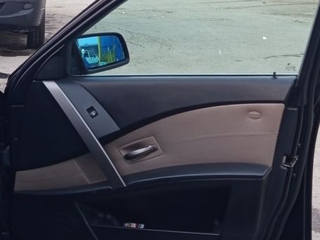 BMW 5 серии, 2004 — сүрөт 8
