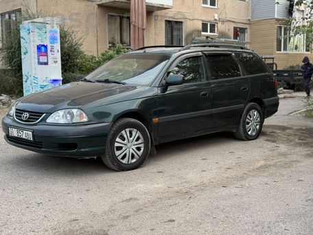 Toyota Avensis, 2000 — сүрөт 2