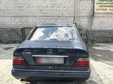 Mercedes-Benz E-Класс, 1994 — сүрөт 2