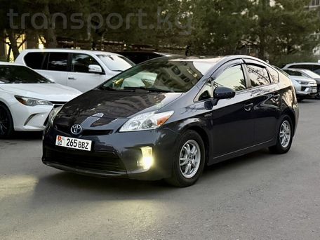 Toyota Prius, 2015 — 照片 1