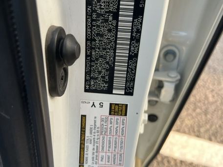 Toyota Prius, 2017 — фото 11