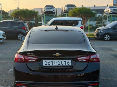 Chevrolet Malibu, 2021 — сүрөт 2
