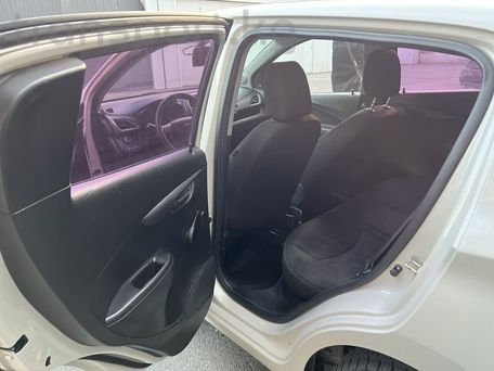 Chevrolet Spark, 2018 — 照片 7