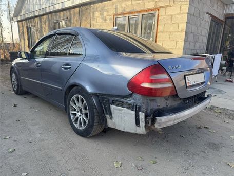Mercedes-Benz E-Class, 2005 — photo 2
