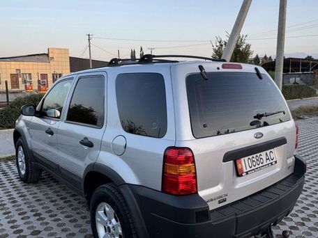 Ford Maverick, 2005 — photo 1