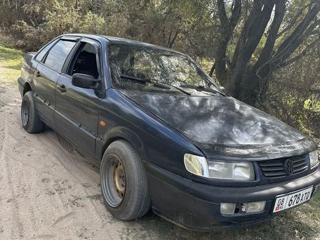Volkswagen Passat, 1994 — photo 4