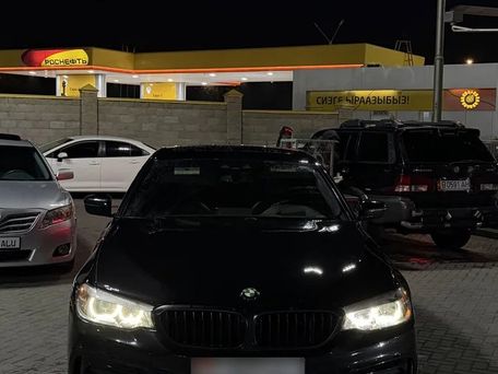 BMW 5 серии, 2019 — 照片 1