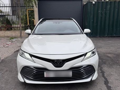Toyota Camry, 2020 — photo 1