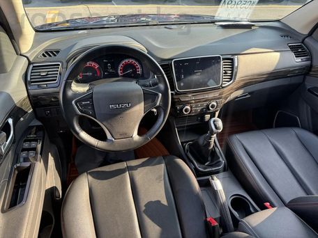 Isuzu D-Max, 2022 — фото 10