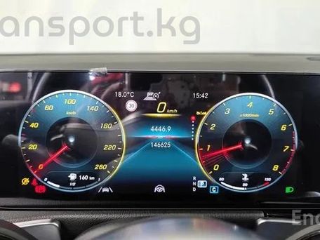 Mercedes-Benz GLB, 2023 — photo 7