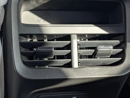 Volvo XC70, 2025 — photo 12