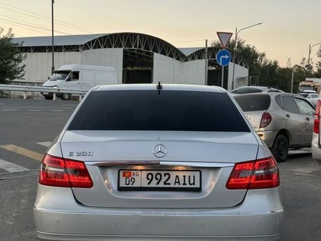 Mercedes-Benz E-Класс, 2009 — photo 3