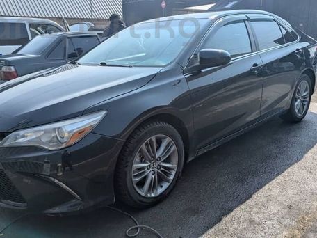 Toyota Camry, 2015