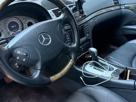 Mercedes-Benz E-Класс, 2002 — 照片 6