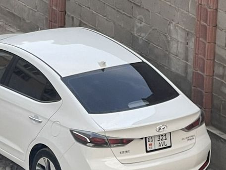 Hyundai Elantra, 2020