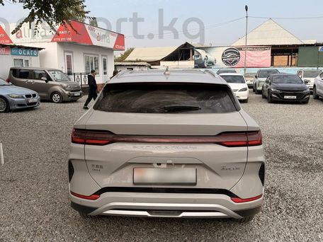 BYD Song Plus, 2023 — photo 4